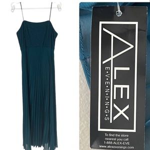 ALEX EVENINGS NWT SHIMMER FORMAL MAXI LENGTH DRESS SPAGHETTI STRAPS 12 PETITE